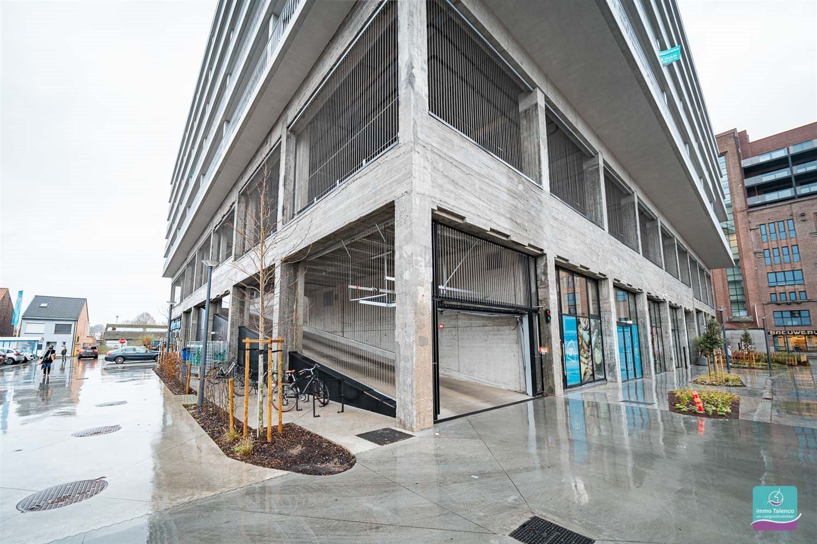 App 1 slpk met dressing/bureau, terras en autostaanplaats foto 26