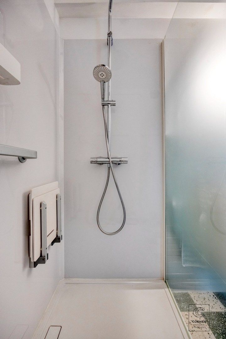 Volledig gerenoveerd appartement op toplocatie te Linkeroever  foto 15