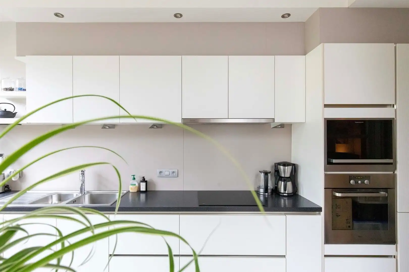 Instapklare woning in gezellige straat te Brasschaat foto 7