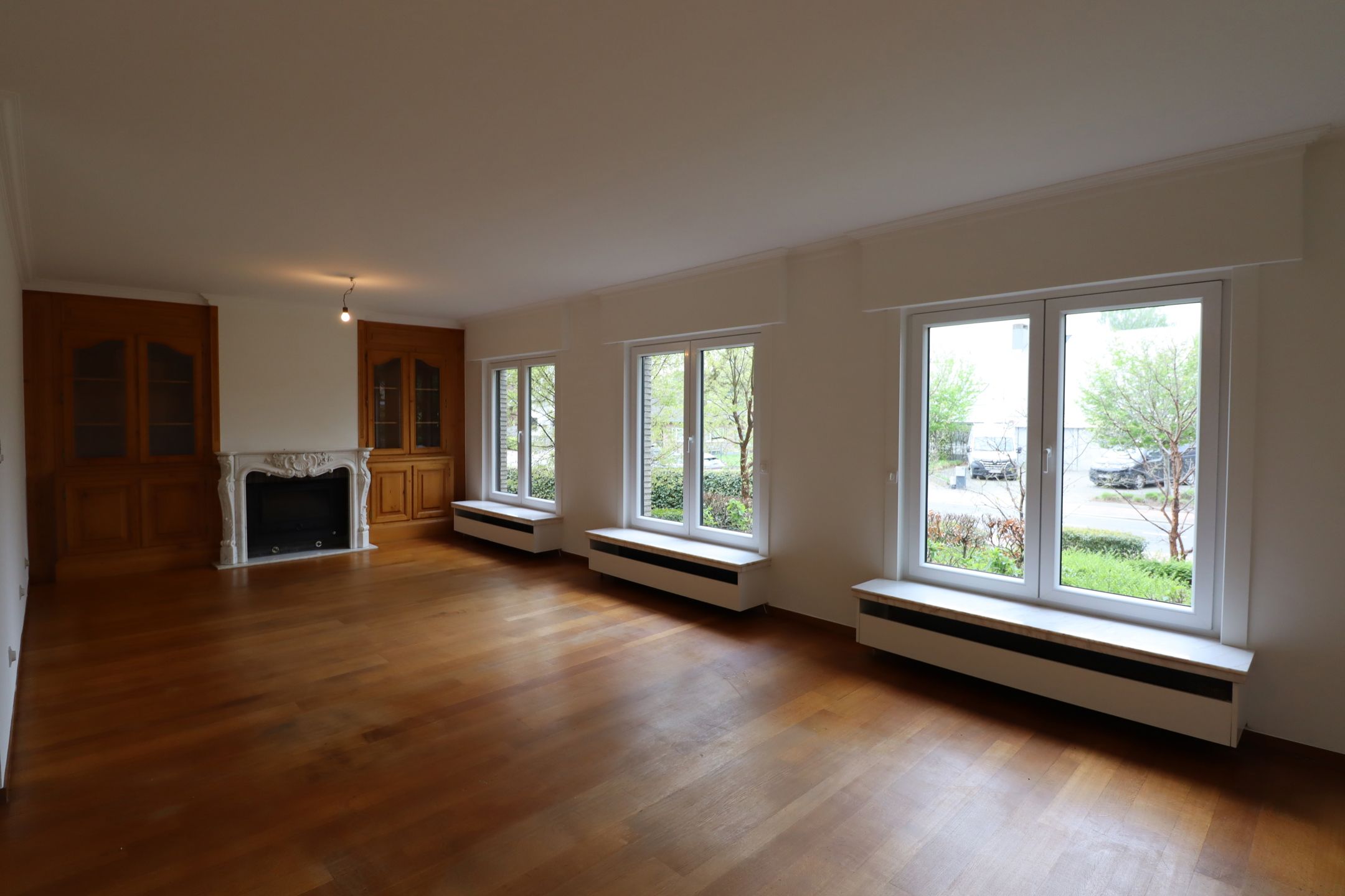 Ruim huis met tuin en Garage foto 4