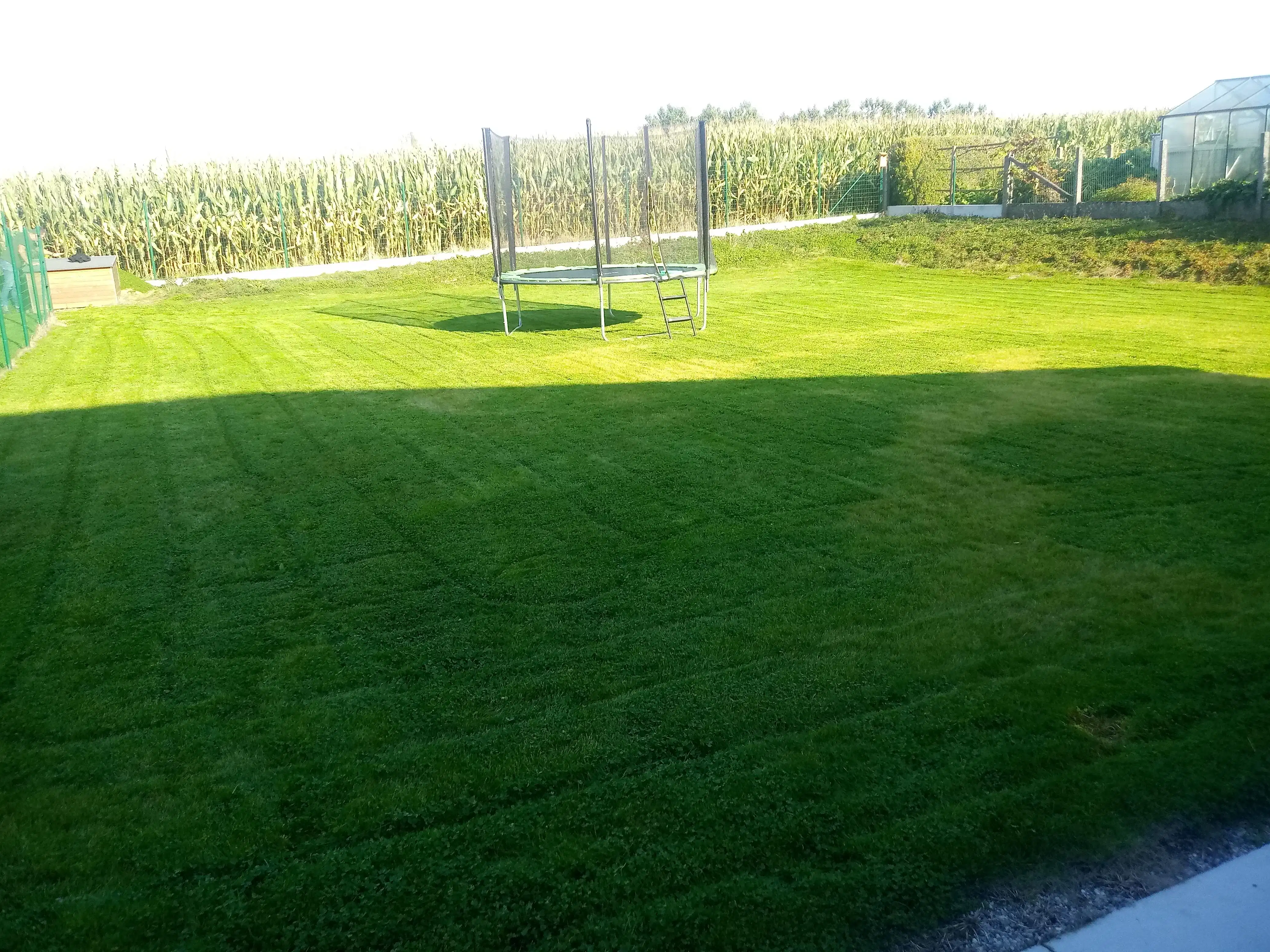 Prachtige nieuwbouwwoning van 195m² met terras v 40m², tuin, zonnepanelen en twee staanplaatsen. Aanrader! foto 5