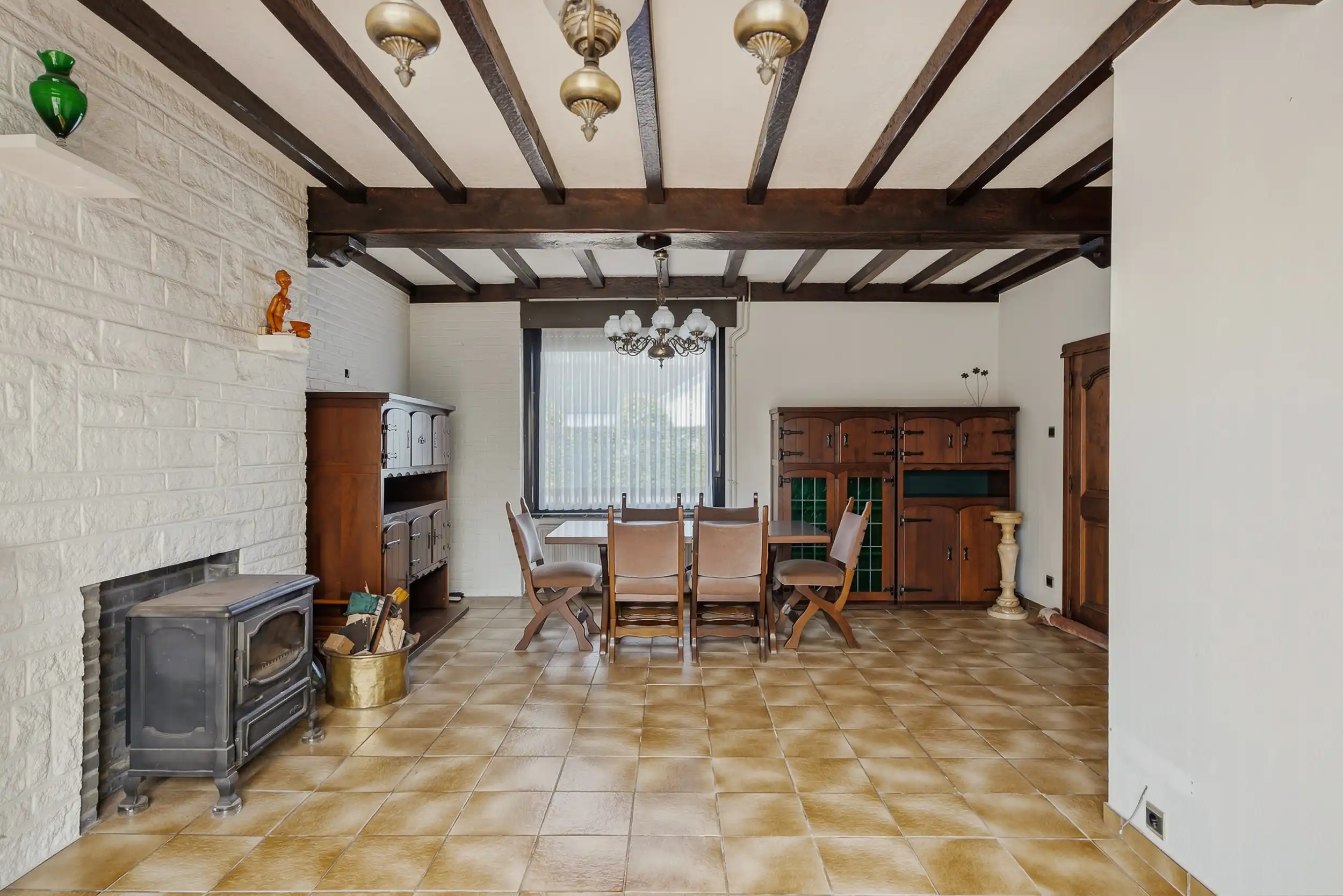 Te renoveren woning met tal van mogelijkheden foto 16