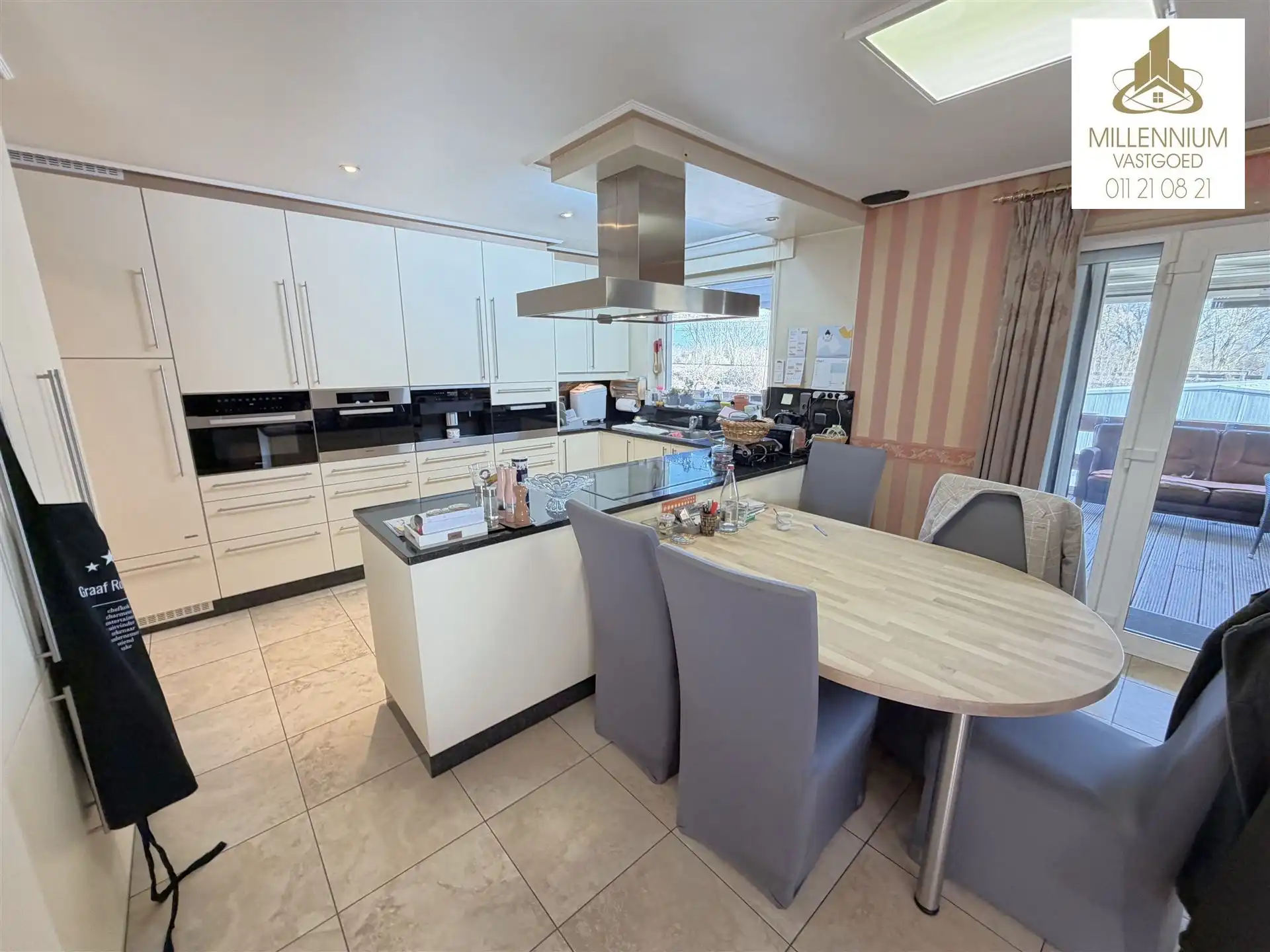 Commercieel gebouw foto 9