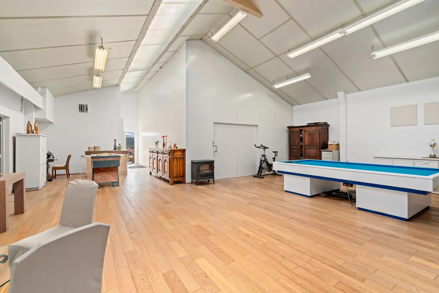 Alleenstaande woning met atelier te Meulebeke. foto 18