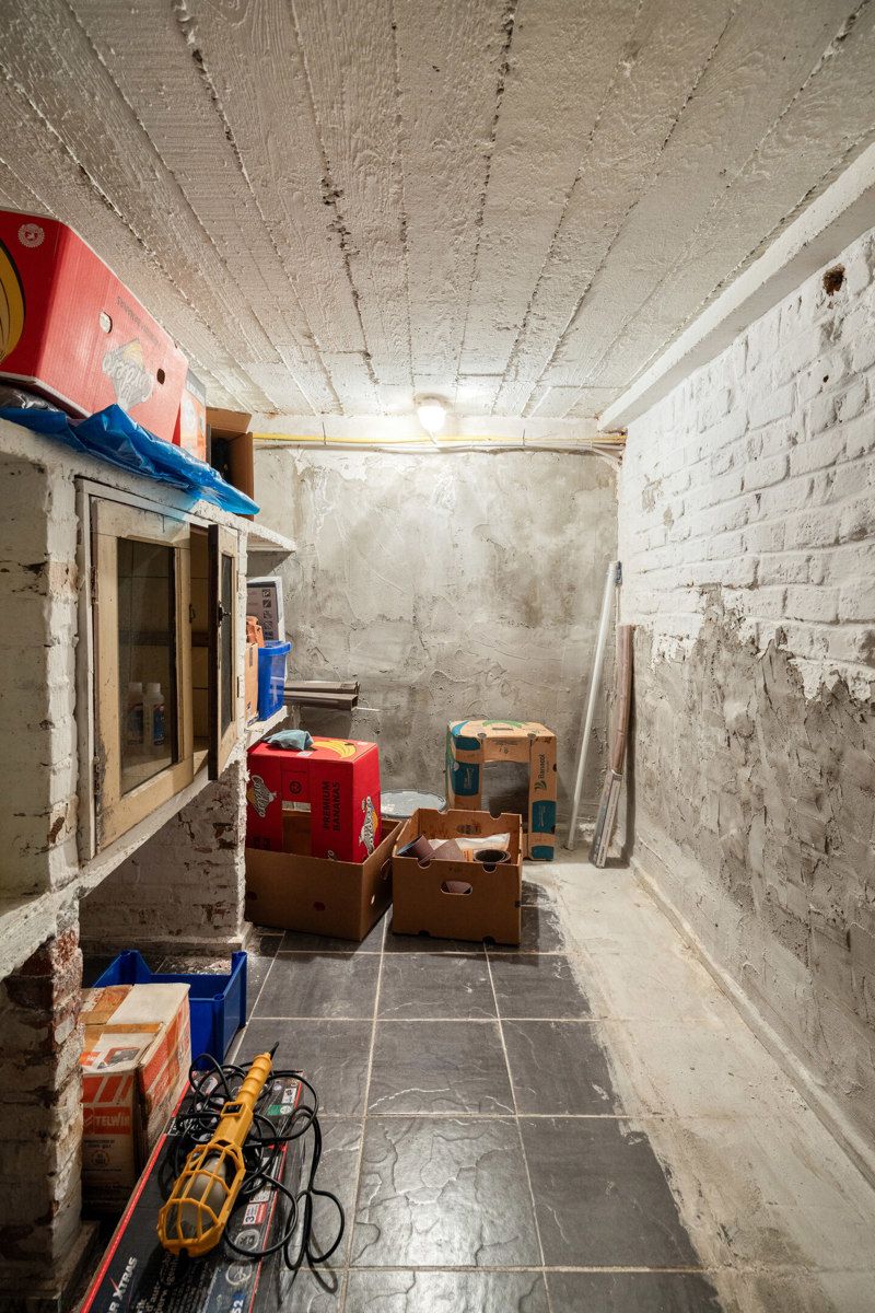 Leemans Immobiliën presenteert u  deze gerenoveerde, instapklare woning in het bruisende hart van Denderleeuw. foto 20