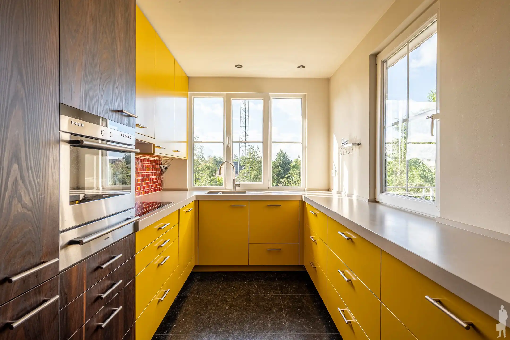 Knap duplex appartement in hartje Hoogstraten foto 10