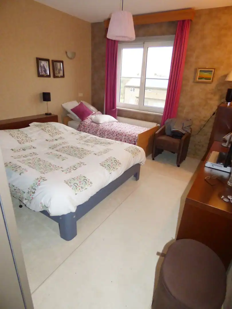 Zeer ruim appartement met garage nabij centrum Borgloon foto 8