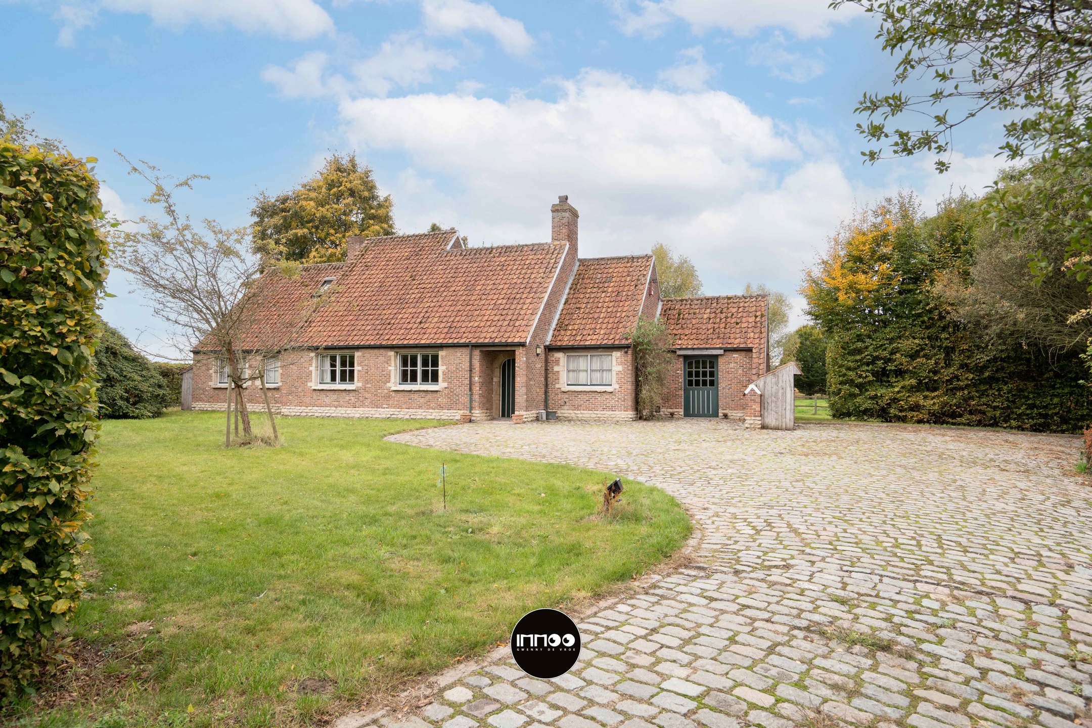 Hoofdfoto van de publicatie: Boerderij te koop