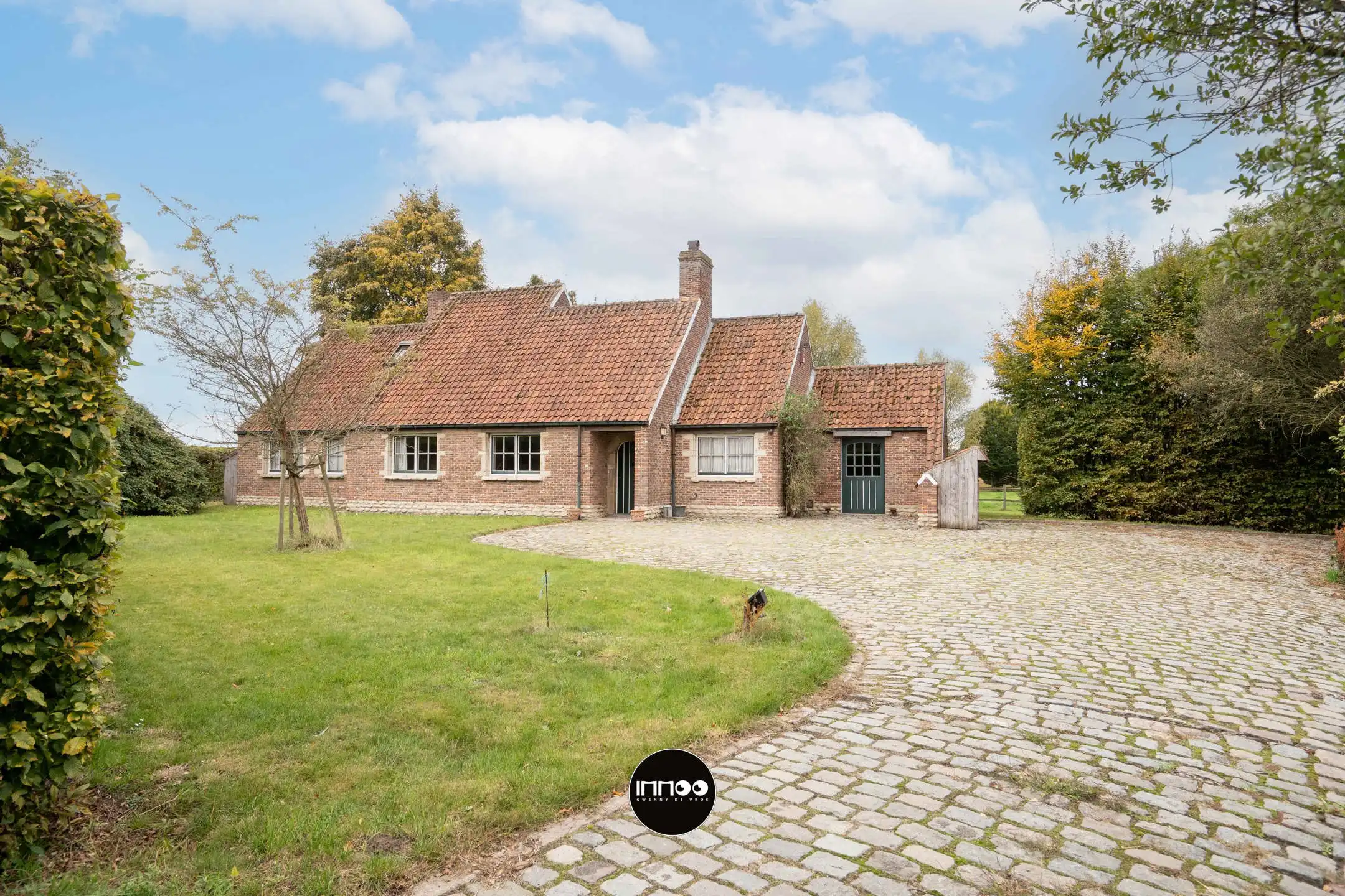 Hoofdfoto van de publicatie: Boerderij te koop
