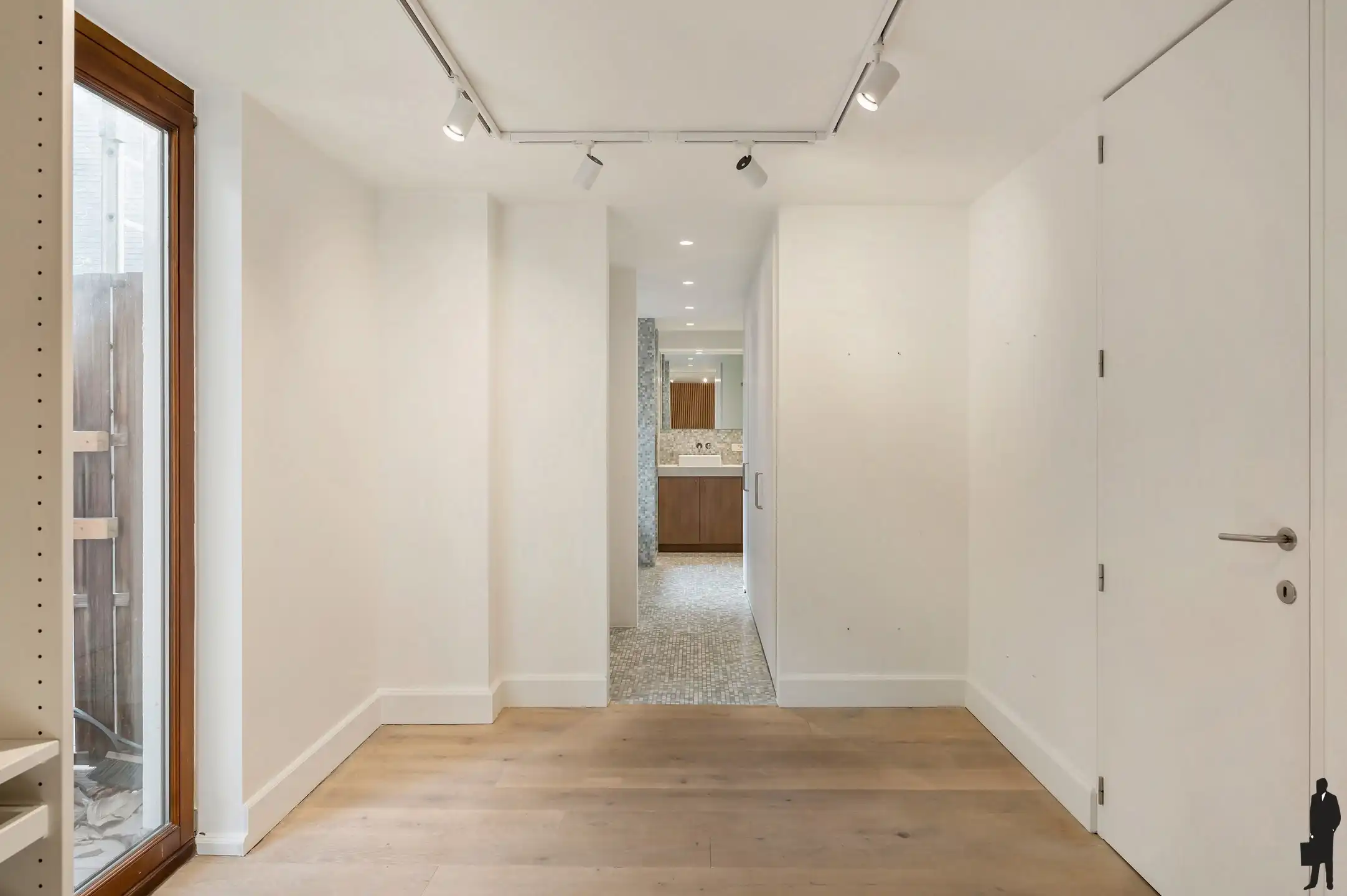 Uitzonderlijk gelijkvloers appartement met ruim terras foto 22