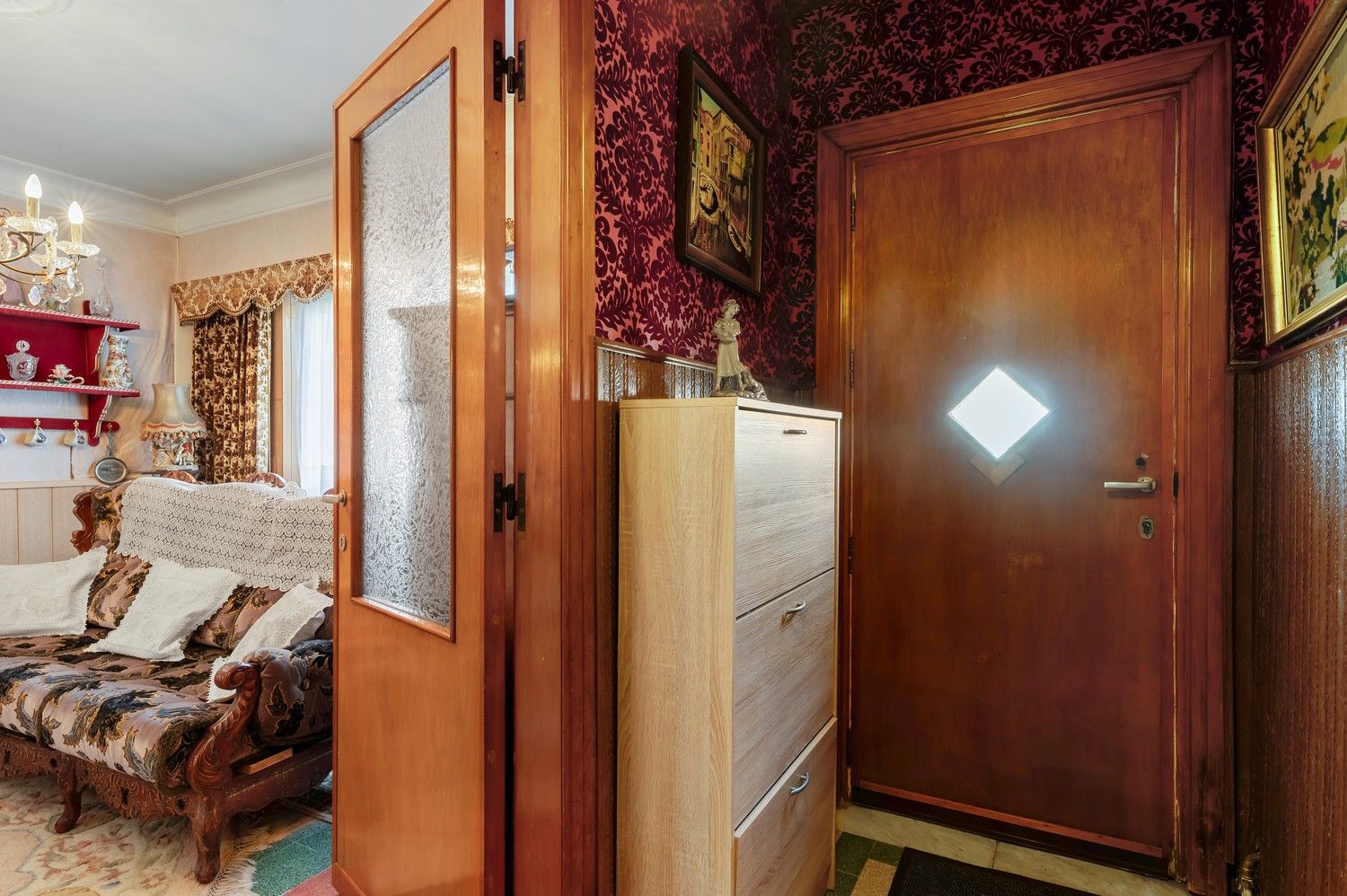 Te renoveren laagbouwwoning op ruim perceel van 1.125 m² – een buitenkans voor wie wil verbouwen! foto 6