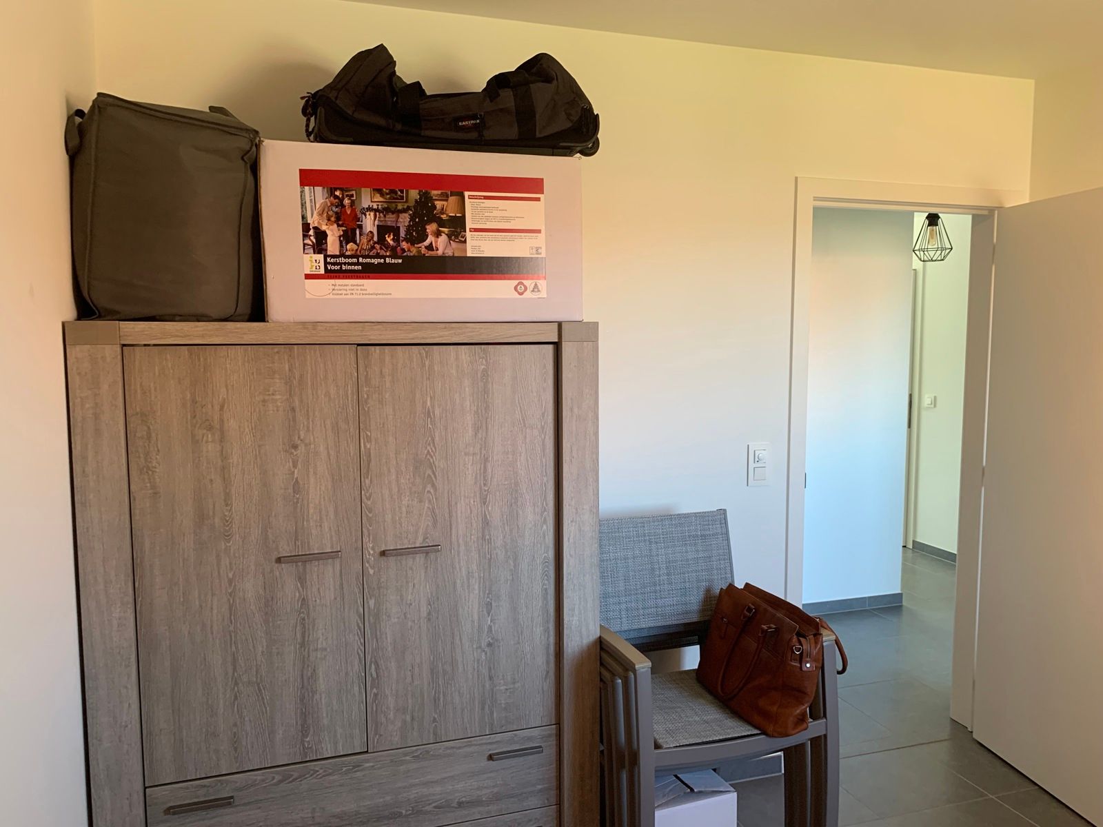 Appartement met 2 autostaanplaatsen! foto 12