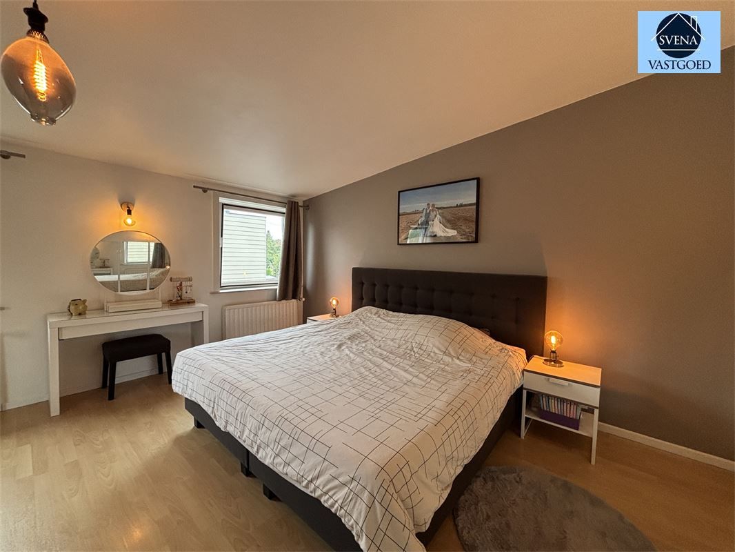 RUIME WONING MET LOODS foto 15