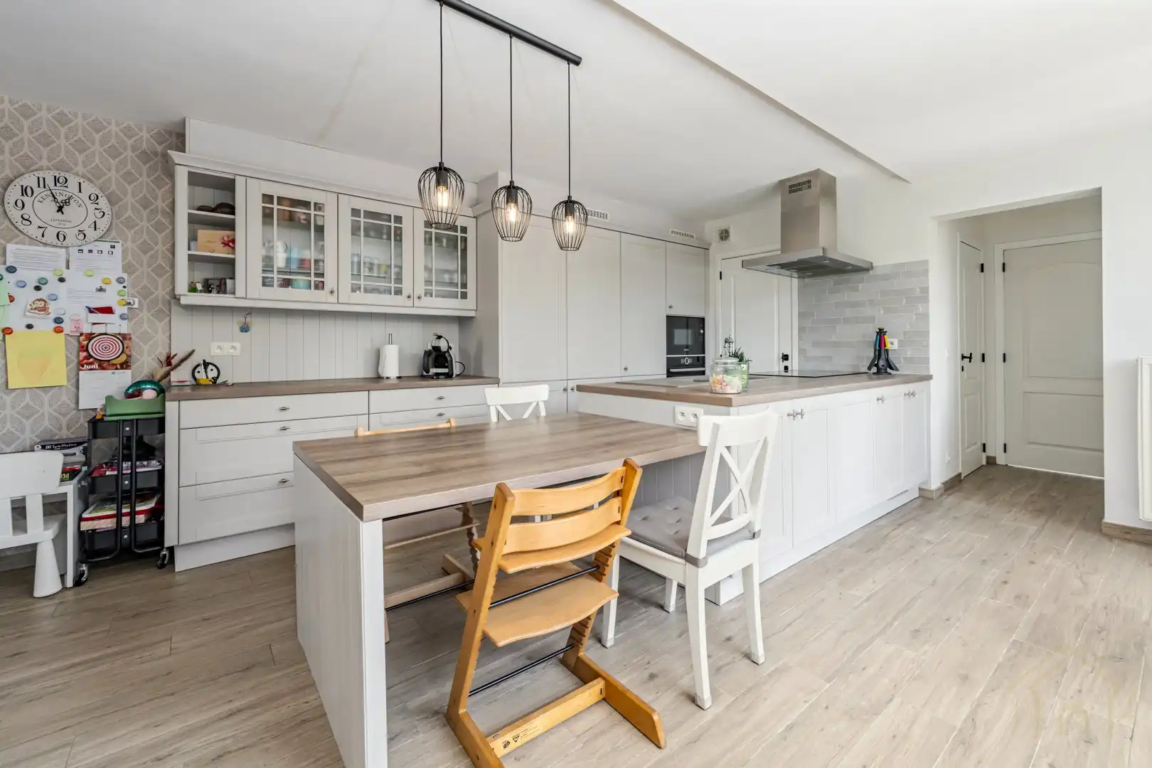 Instapklare halfopen woning met 4 slaapkamers en zicht op groen in Terhand foto 9
