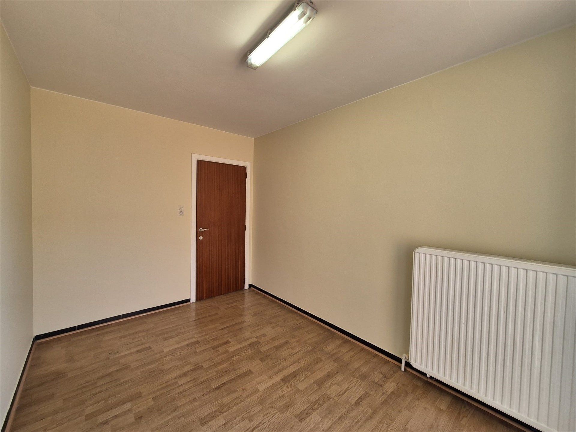 Gunstig gelegen appartement met garage.  foto 14