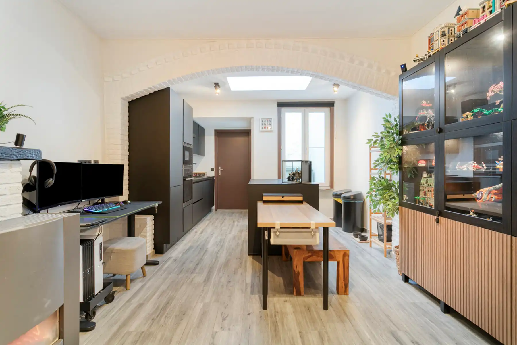 Gerenoveerde rijwoning met 2 slaapkamers - WETTEREN foto 4