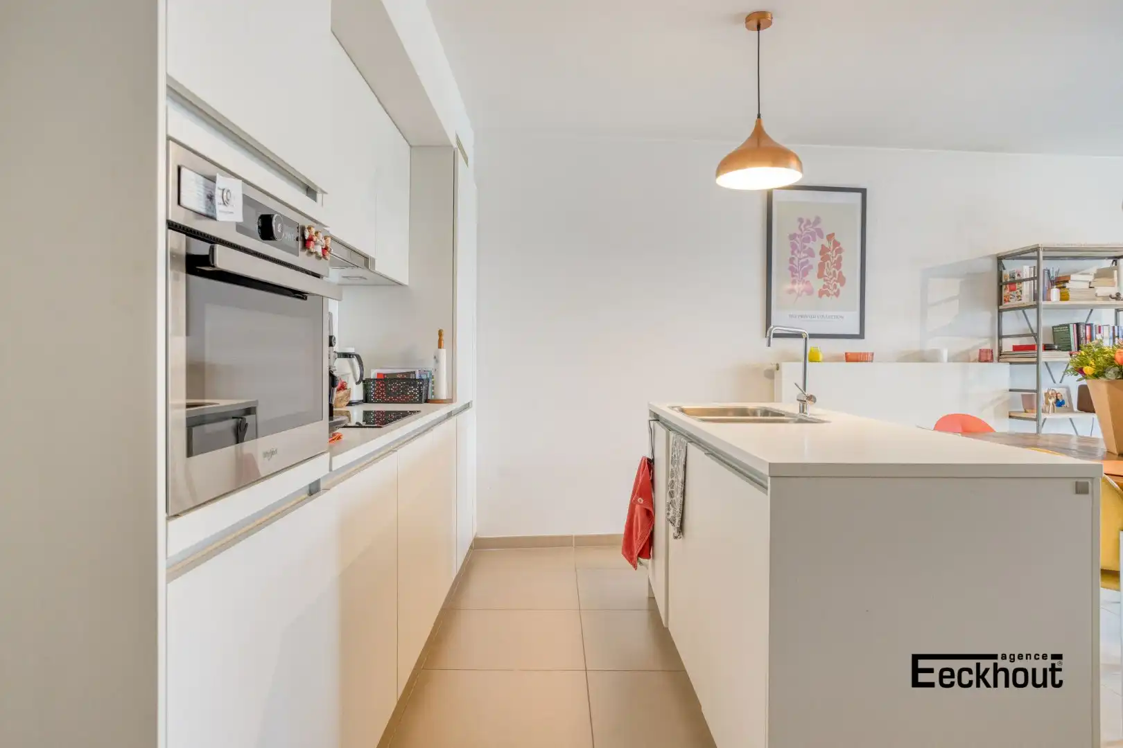 Recent en zonnig appartement met ruim terras en open zicht.  foto 6