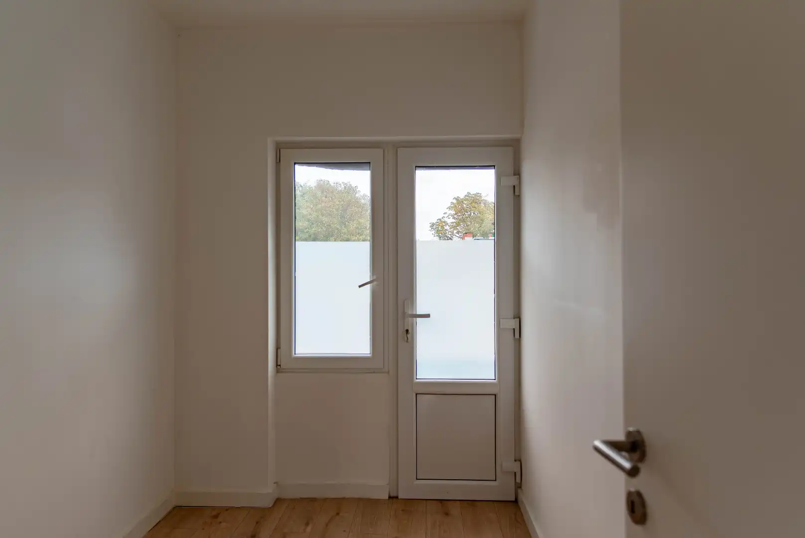 Instapklaar appartement aan de voet van het Te Boelaerpark foto 8