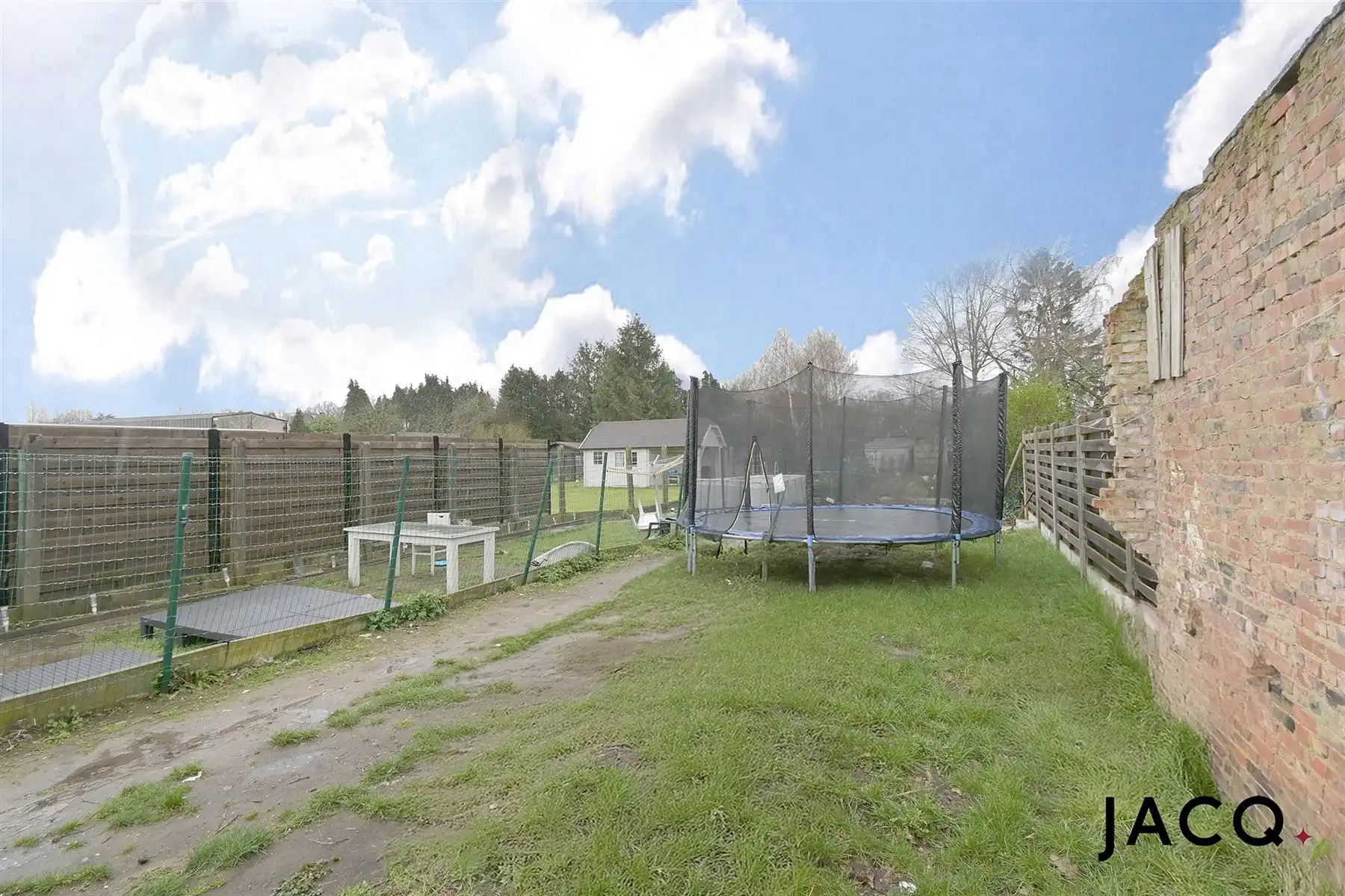 Ruime woning met 4 slaapkamers en tuin te Nijlen! foto 16
