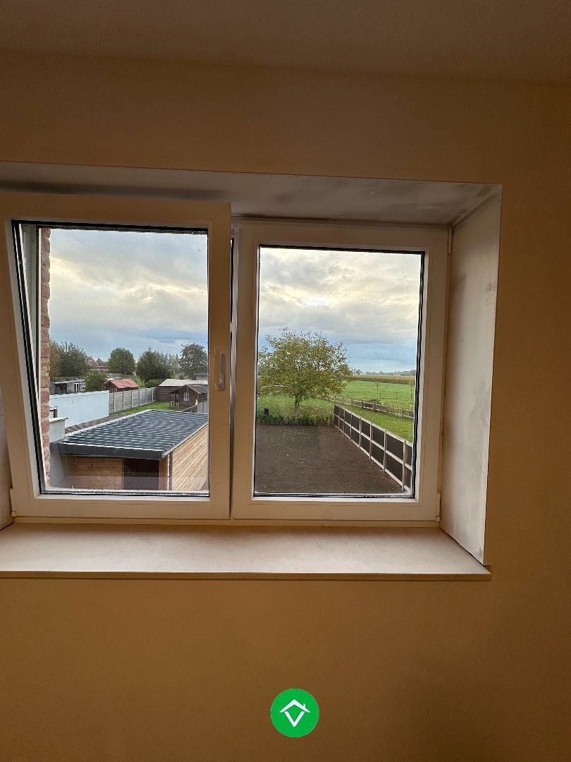 Stijlvolle halfopen nieuwbouwwoning in het landelijke Koekelare foto 17