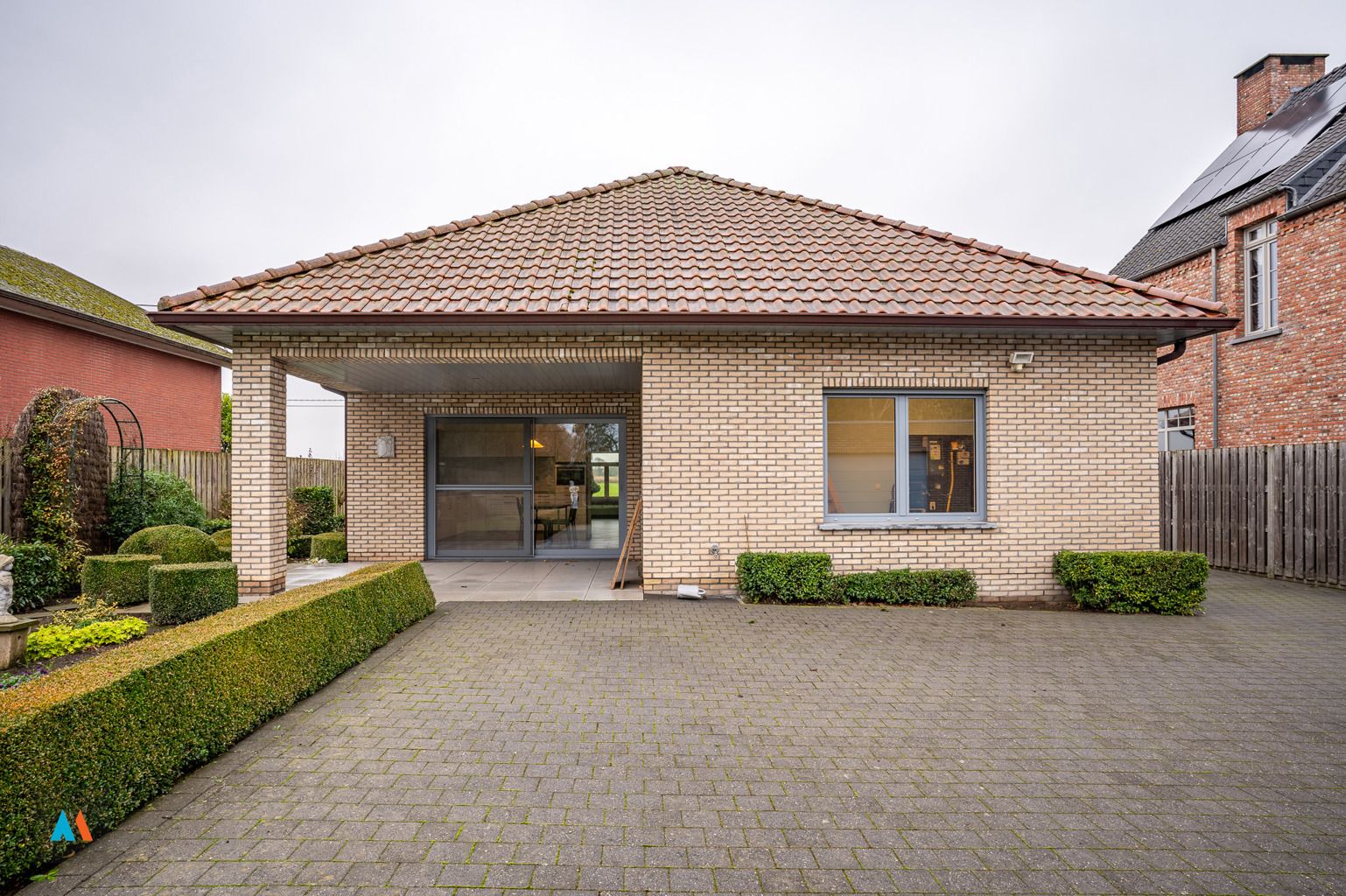 Gelijkvloerse woning met tuin foto 19