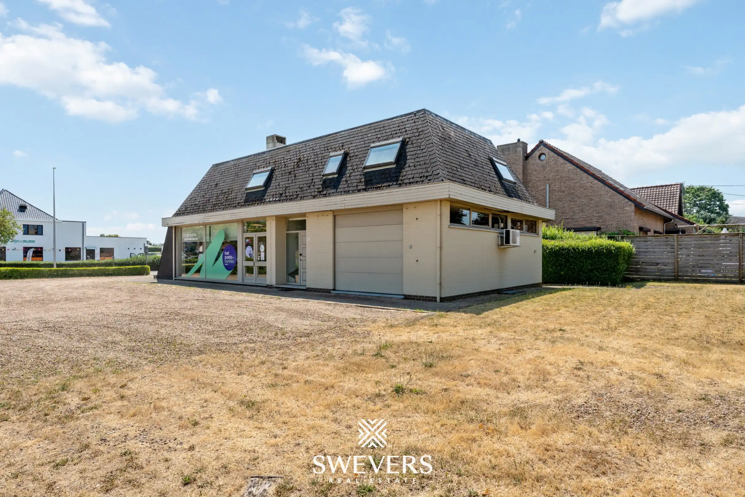 Handelshuis op commerciële toplocatie in Heusden-Zolder foto 2