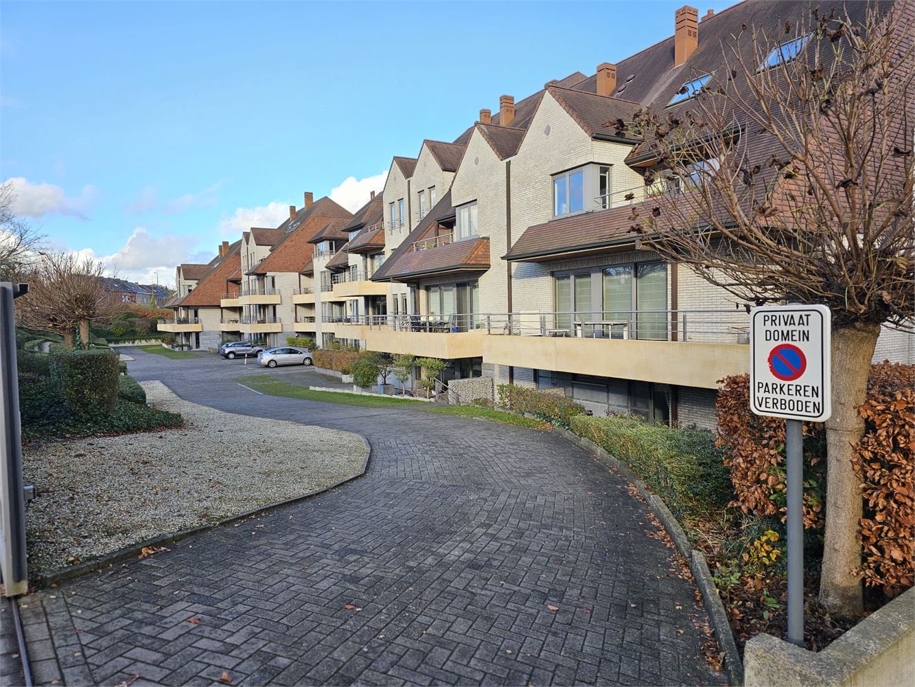 Instapklaar appartement met 2 terrassen (omgeving Osbroekpark) foto 3