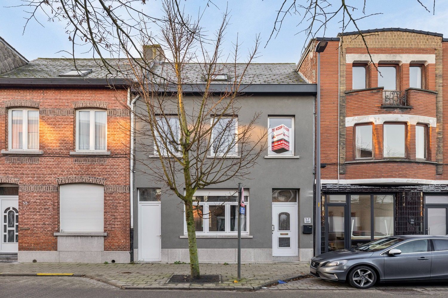 Hoofdfoto van de publicatie: Woning met 3 (mogelijk 4) slaapkamers en tuin.