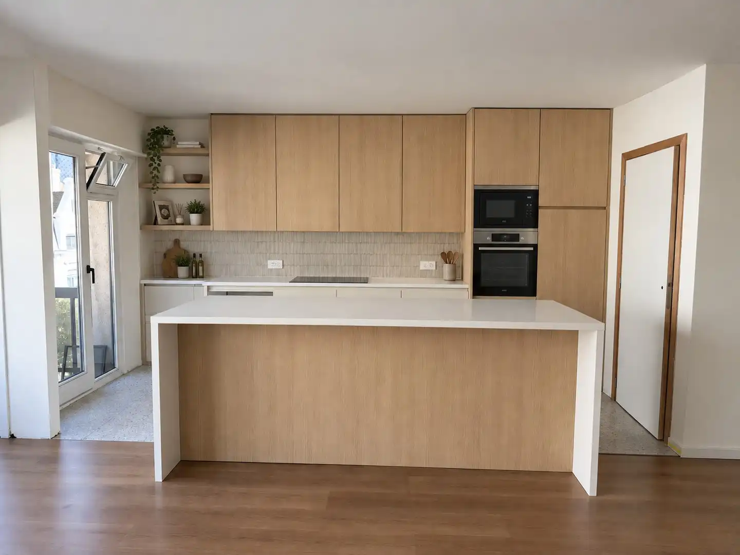 Instapklaar, volledig nieuw gerenoveerd appartement in centrum Oostende foto 2
