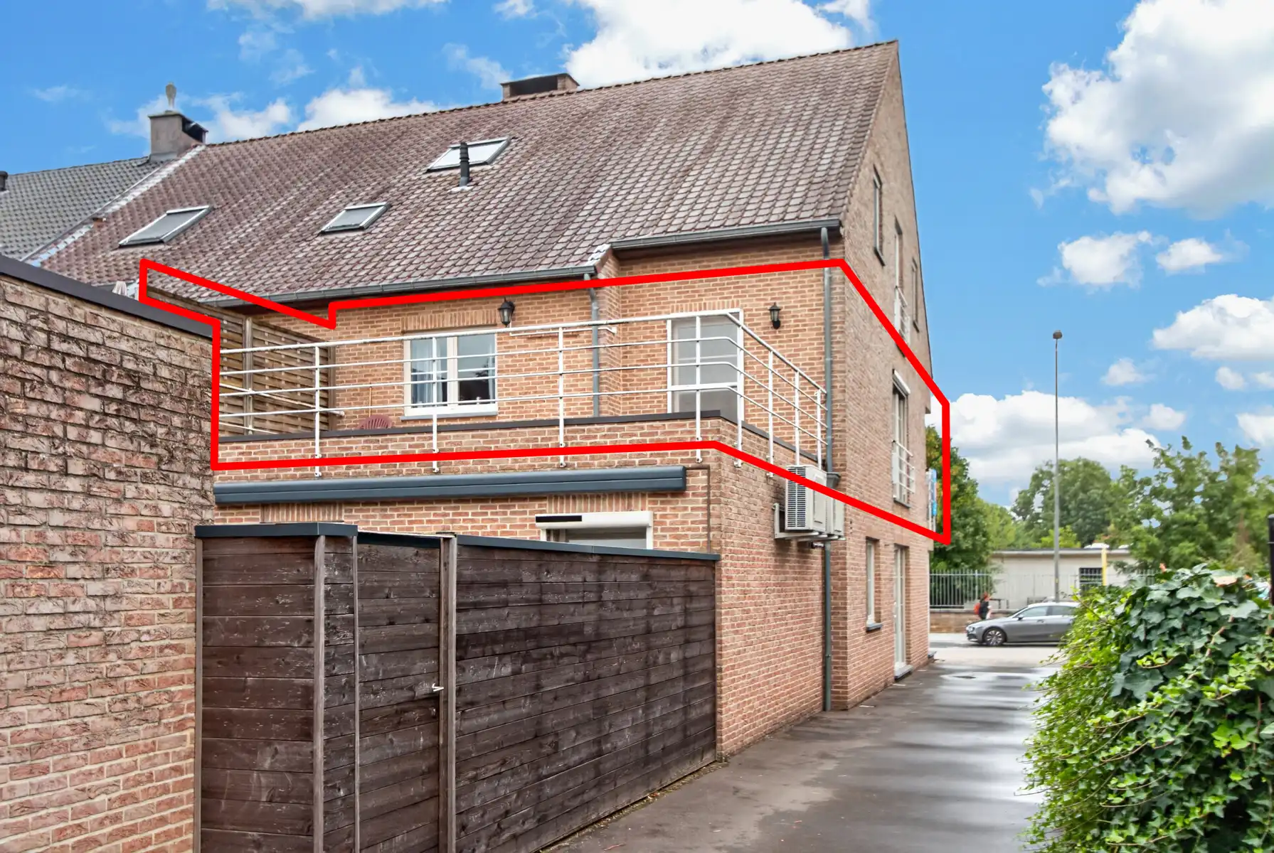 APP + 2 SLK + 2 TERRASSEN + GARAGEBOX VOOR 2 WAGENS foto 16