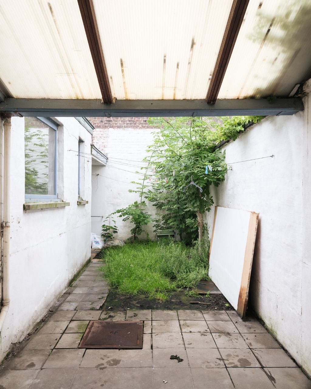 Omgeving Muinkpark – Te renoveren woning met bijzonder veel potentieel op wandelafstand van het bruisende stadscentrum. foto 6