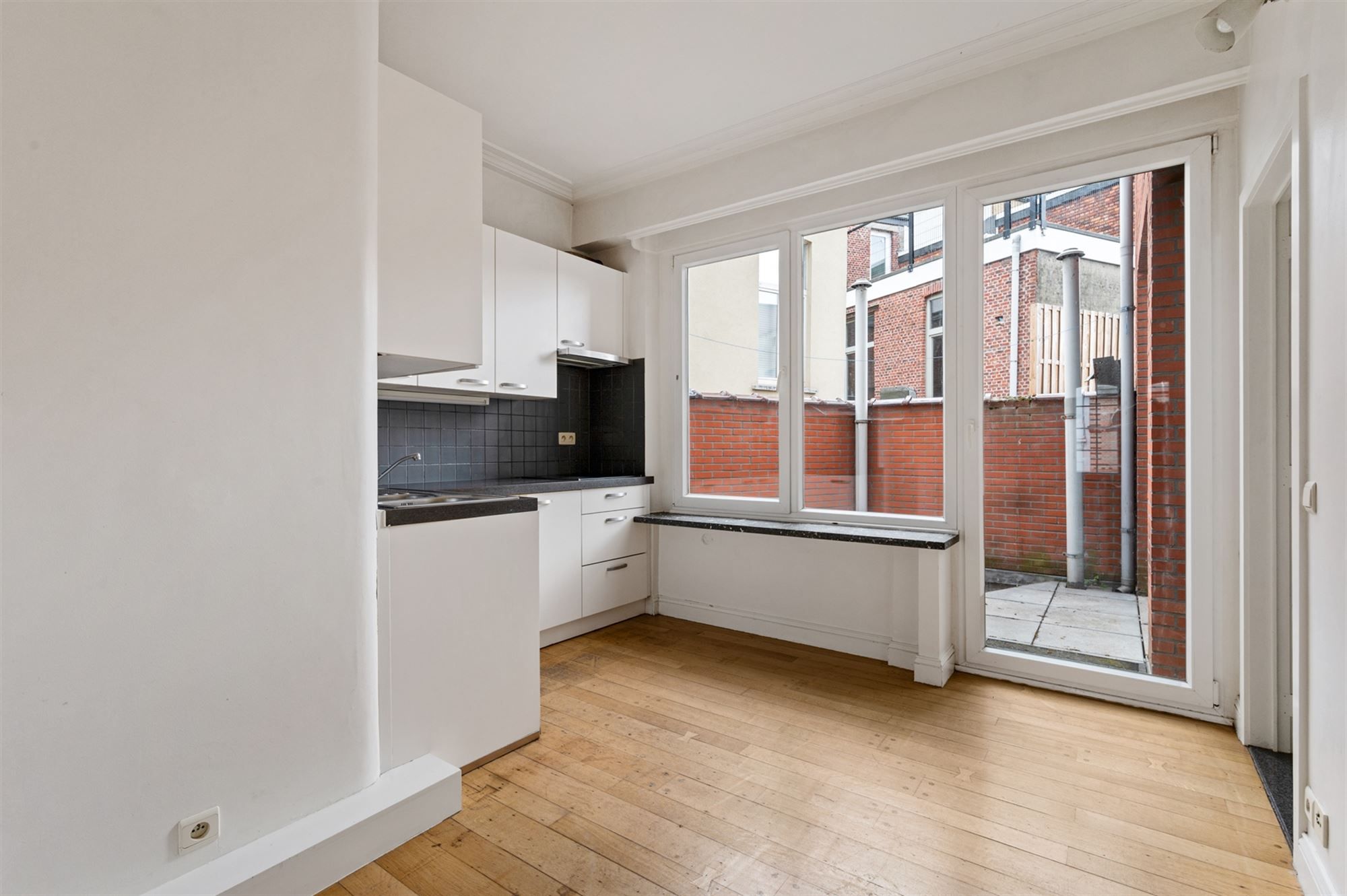 Gezellig appartement met 1 slaapkamer en terras in hartje lier foto 9