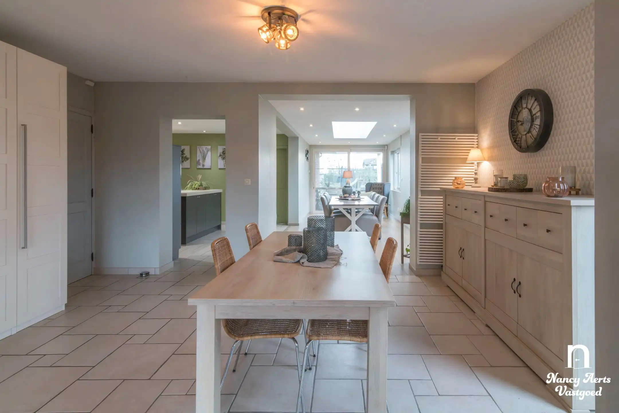 Lichtrijke gezinswoning met open zicht in Stal-Koersel foto 33