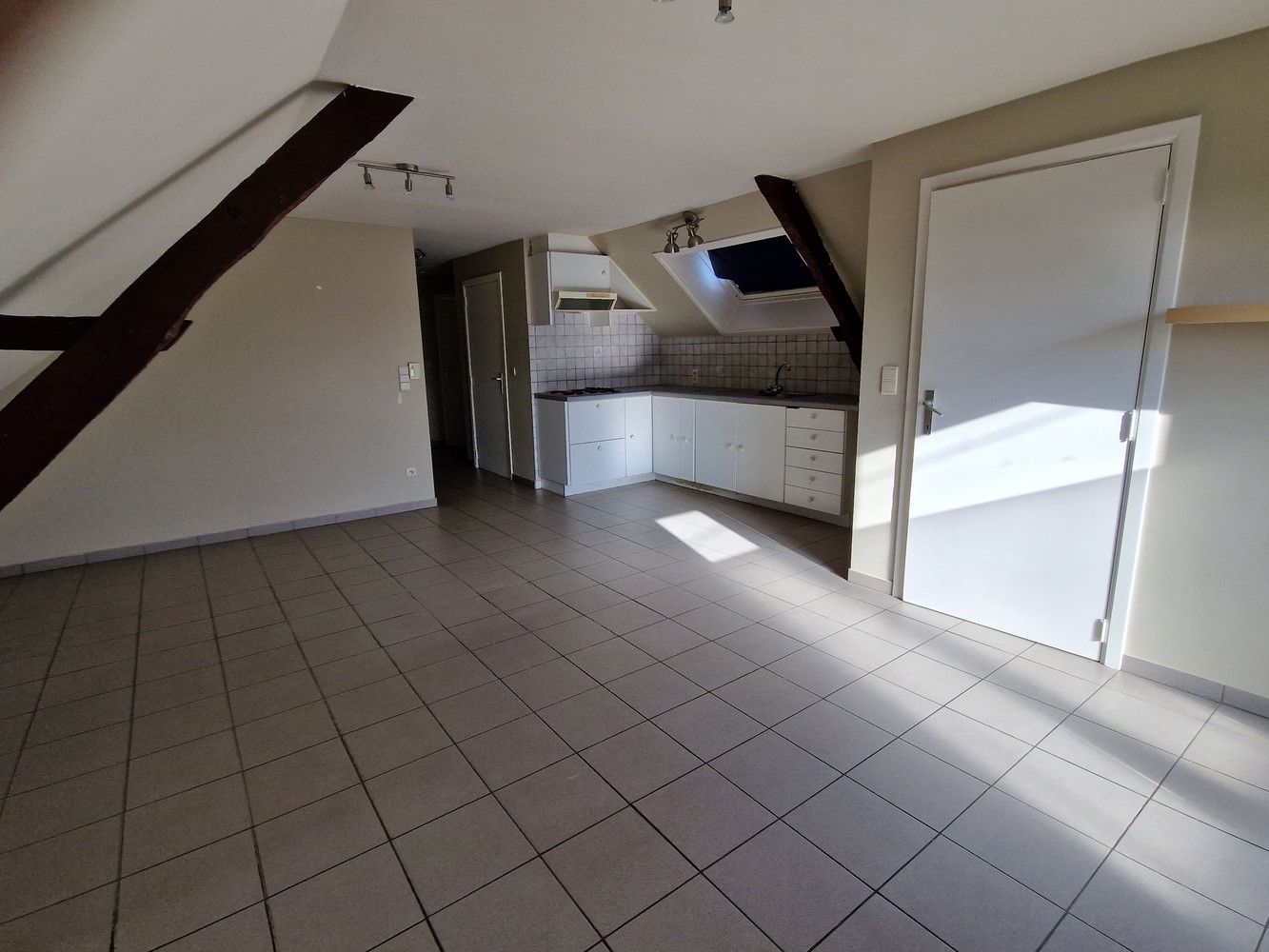 Appartement van 65m² met 1 Slaapkamer foto 3