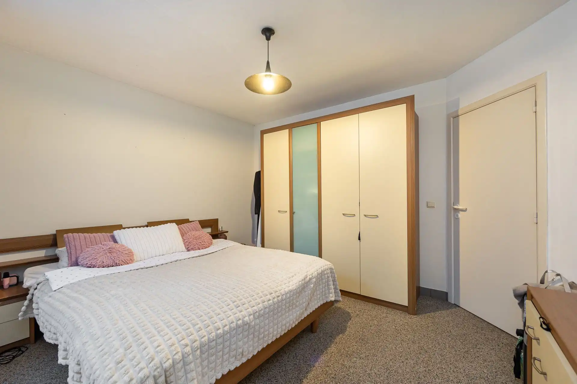 Te renoveren twee slaapkamer appartement in de vogeltjeswijk foto 6