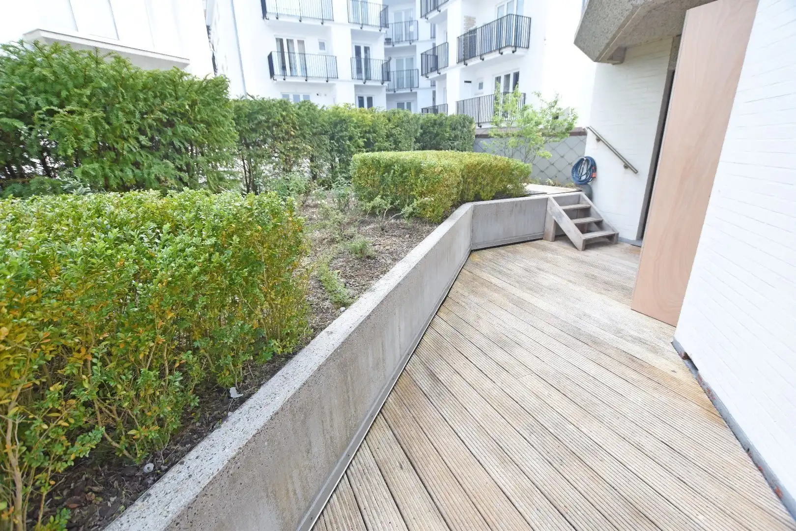 Ongemeubeld hoekappartement in hartje Zoute nabij het Albertplein foto 13