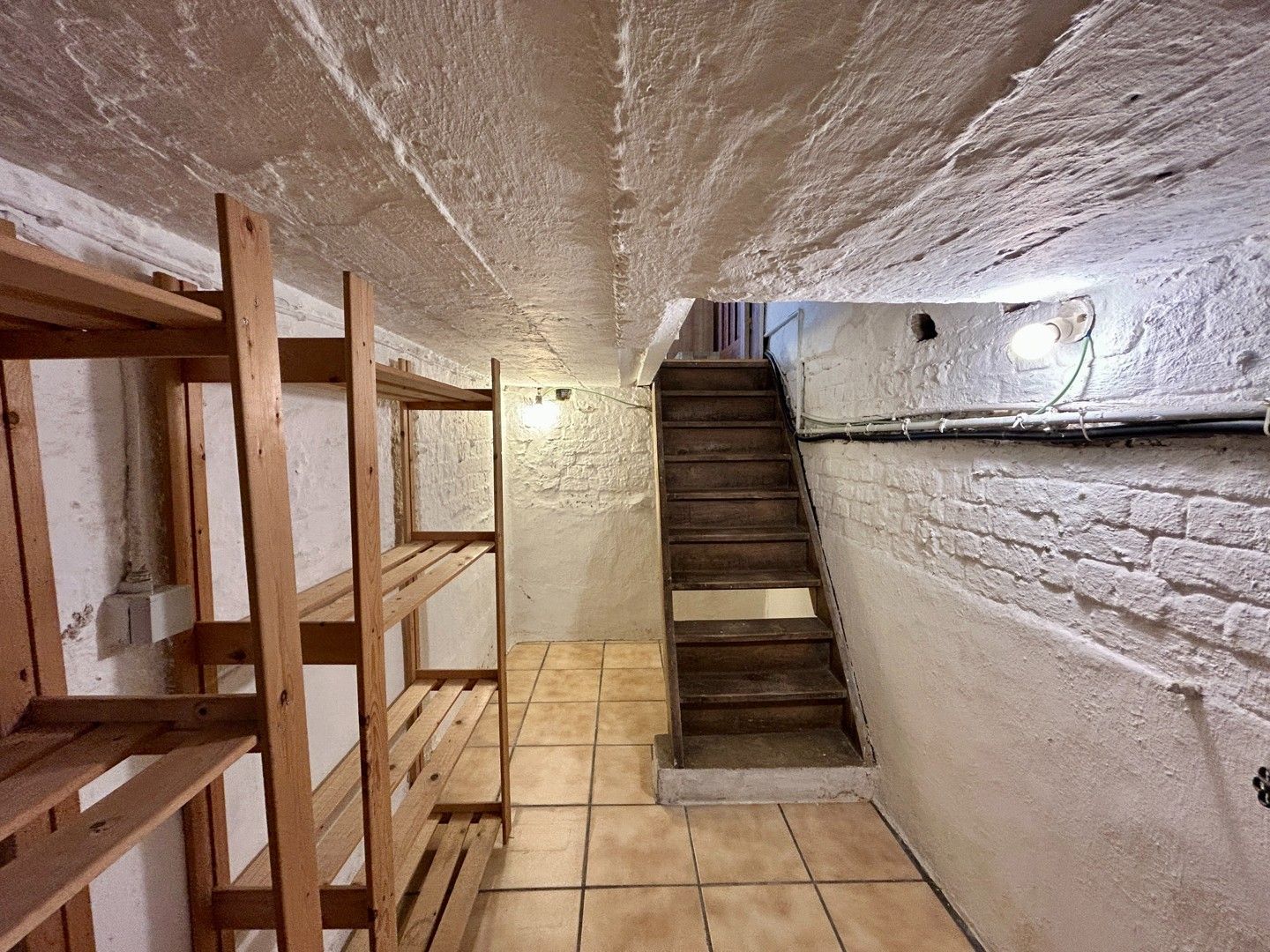 Karaktervolle woning met 3 slaapkamers te Pittem! foto 18