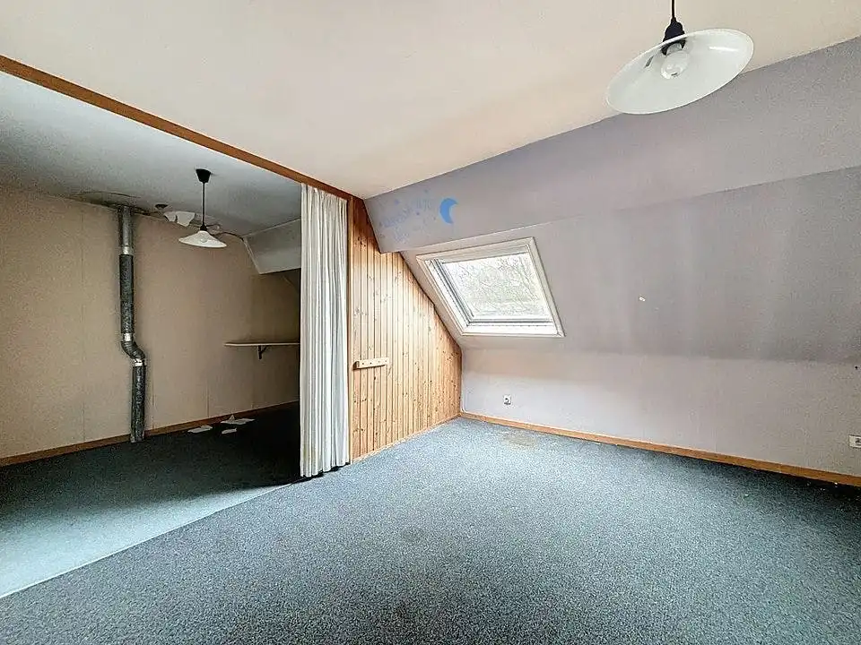 Te renoveren huis te koop in centrum Wuustwezel foto 14