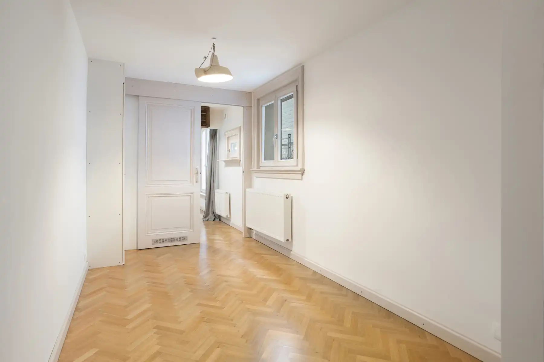 Instapklaar appartement op gegeerde locatie nabij het KMSKA. foto 7