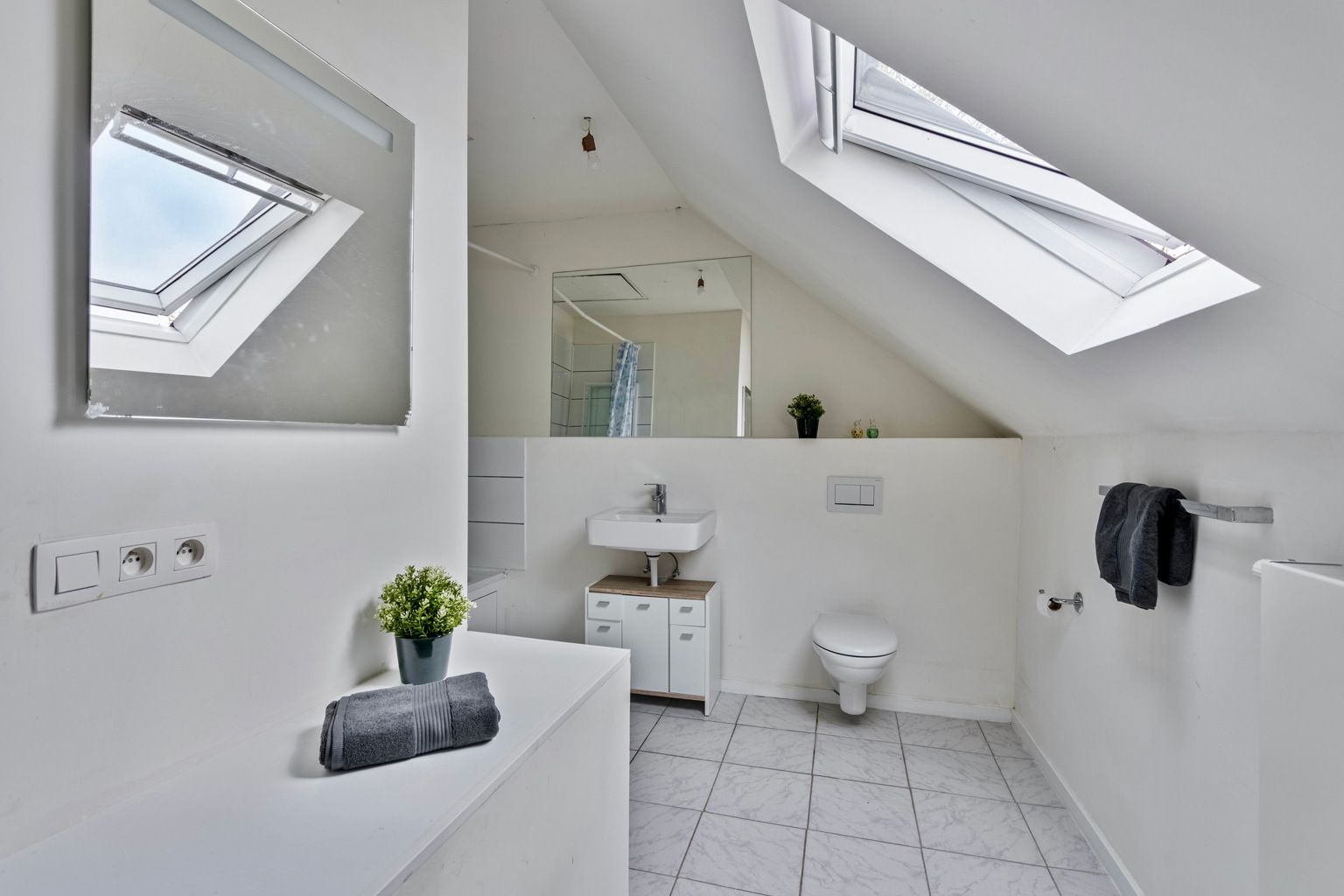 WONING MET TUIN IN HAASRODE foto 14