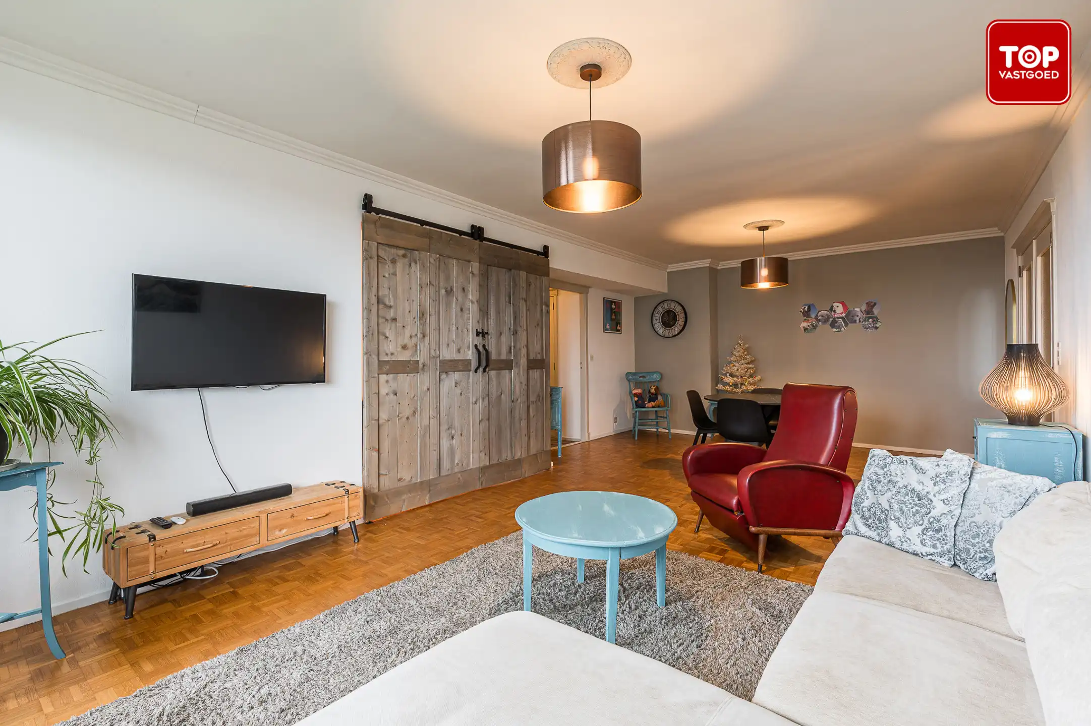 Instapklaar appartement met mooie vergezichten. foto {{pictureIndex}}