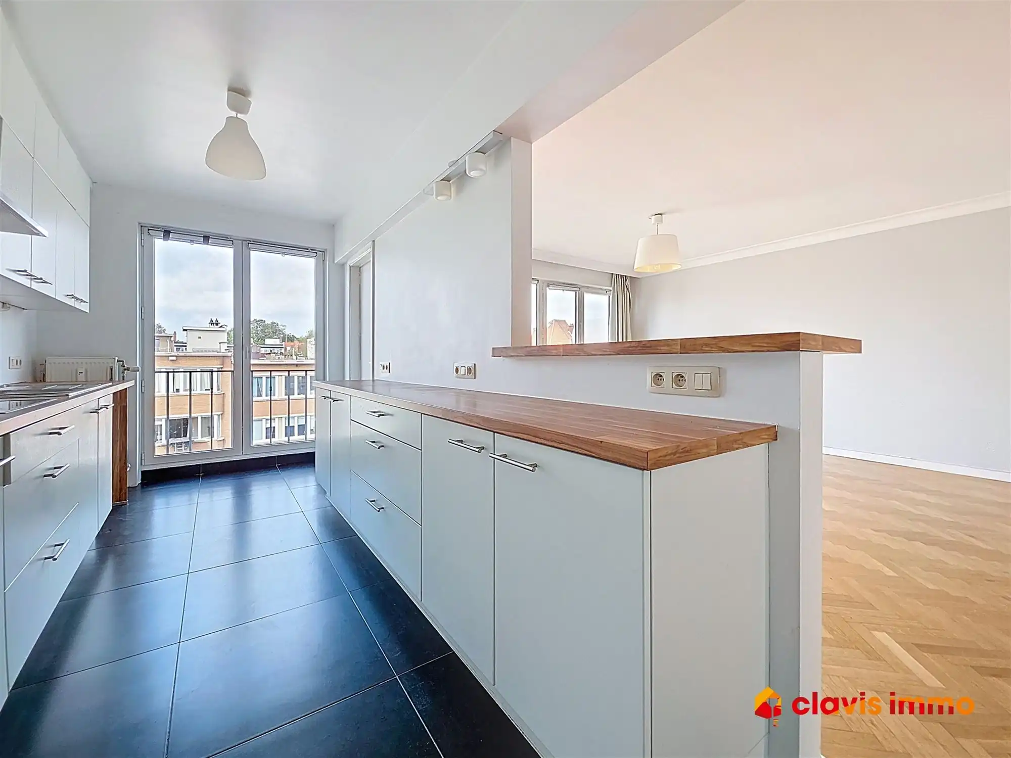 2 slaapkamers en 2 terrassen in groene omgeving foto 2