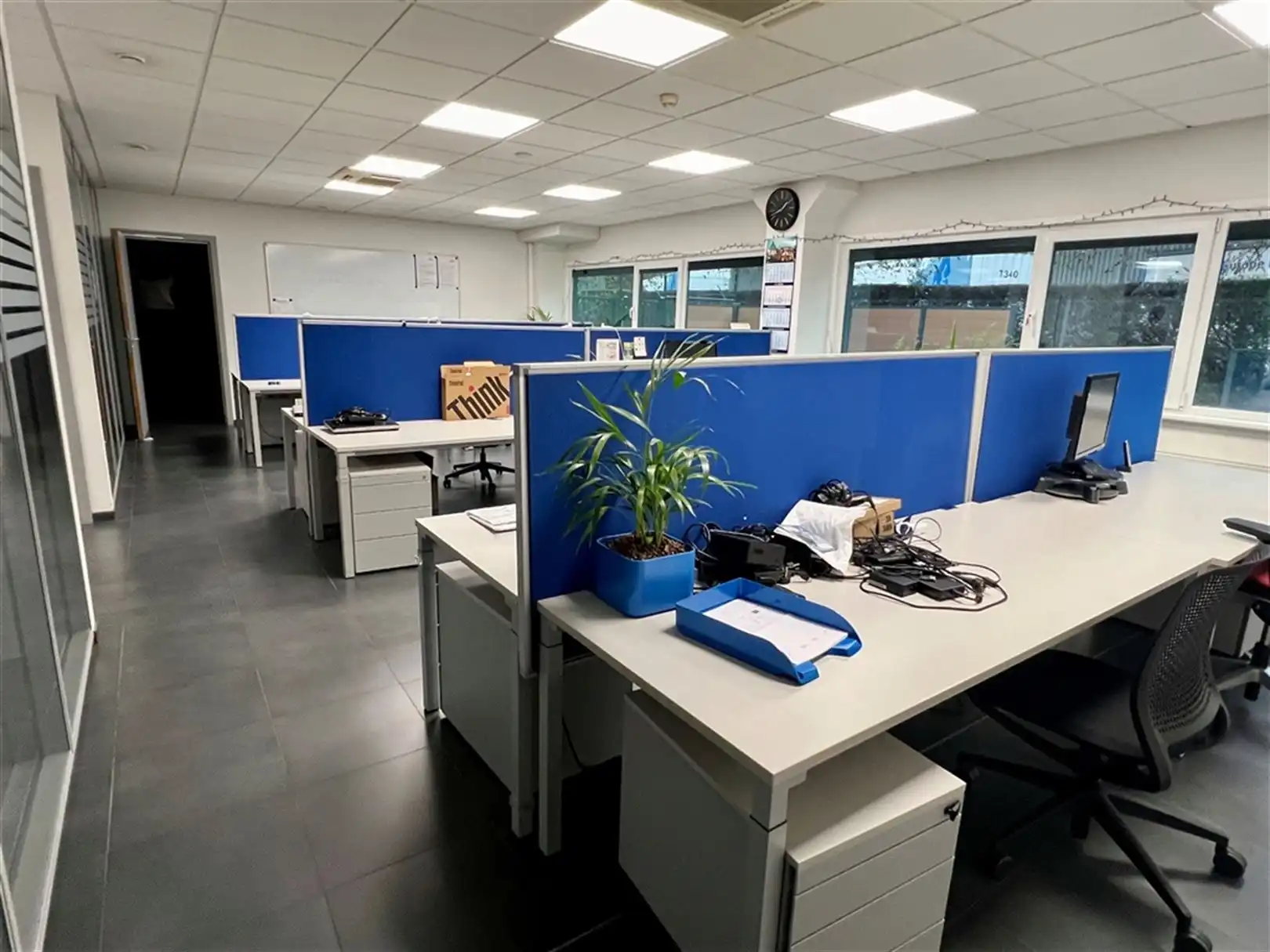 Kantoorgebouw foto 2