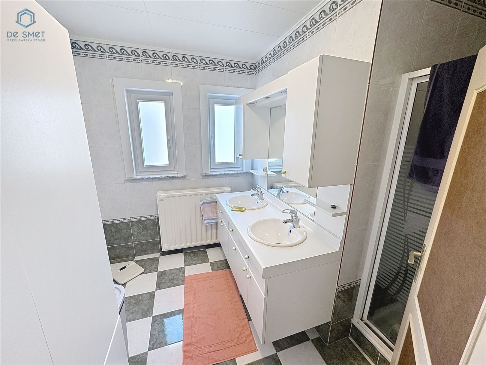 Instapklare bungalow met 4 slaapkamers en zonnige tuin in het rustige Everbeek foto 17