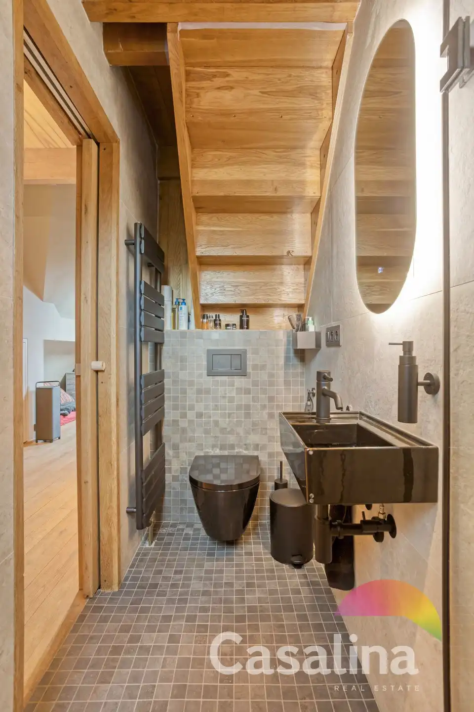 Smaakvol gerenoveerd villa  met hoge energie-efficiëntie foto 22