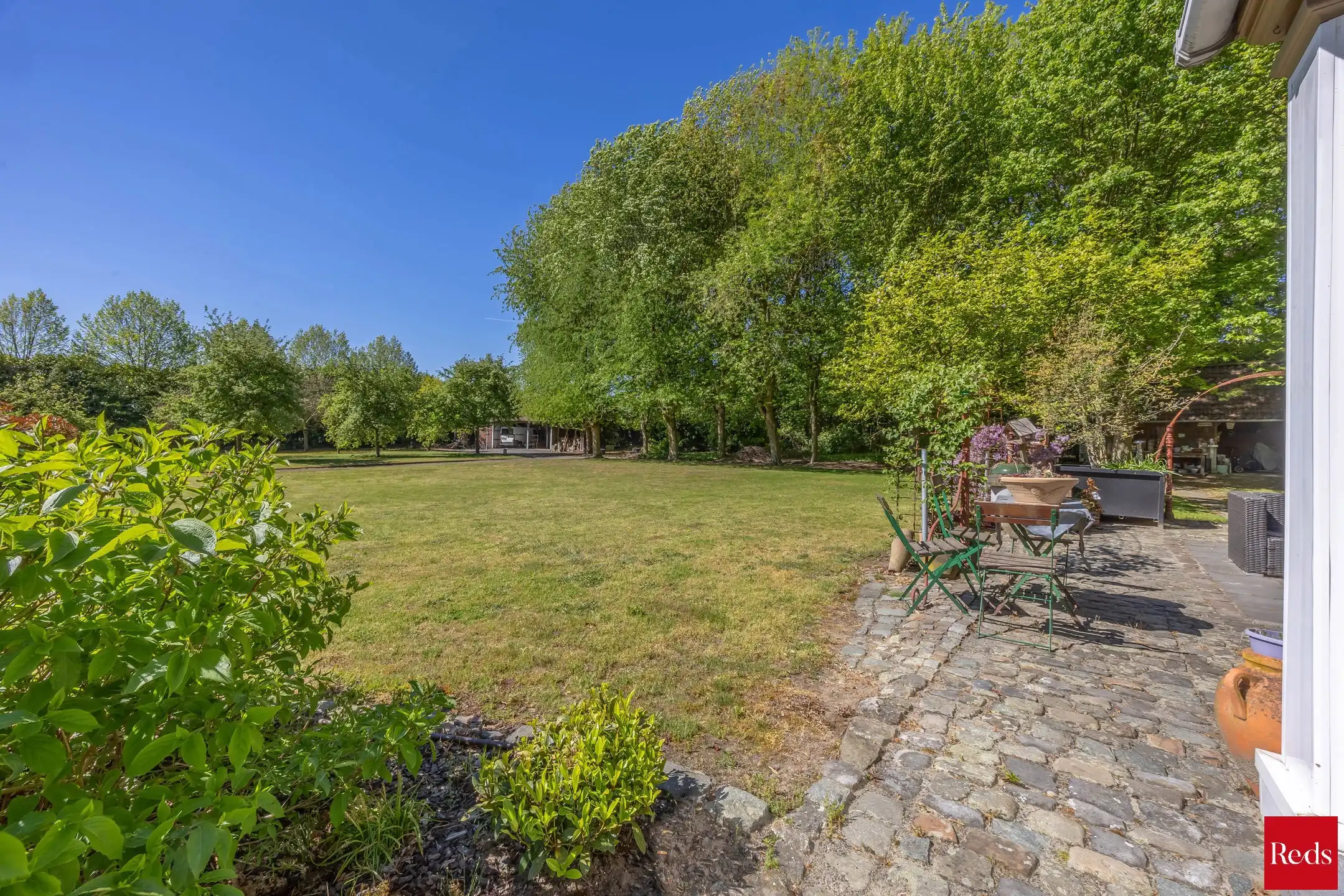 Karaktervolle villa op ruim perceel foto 13