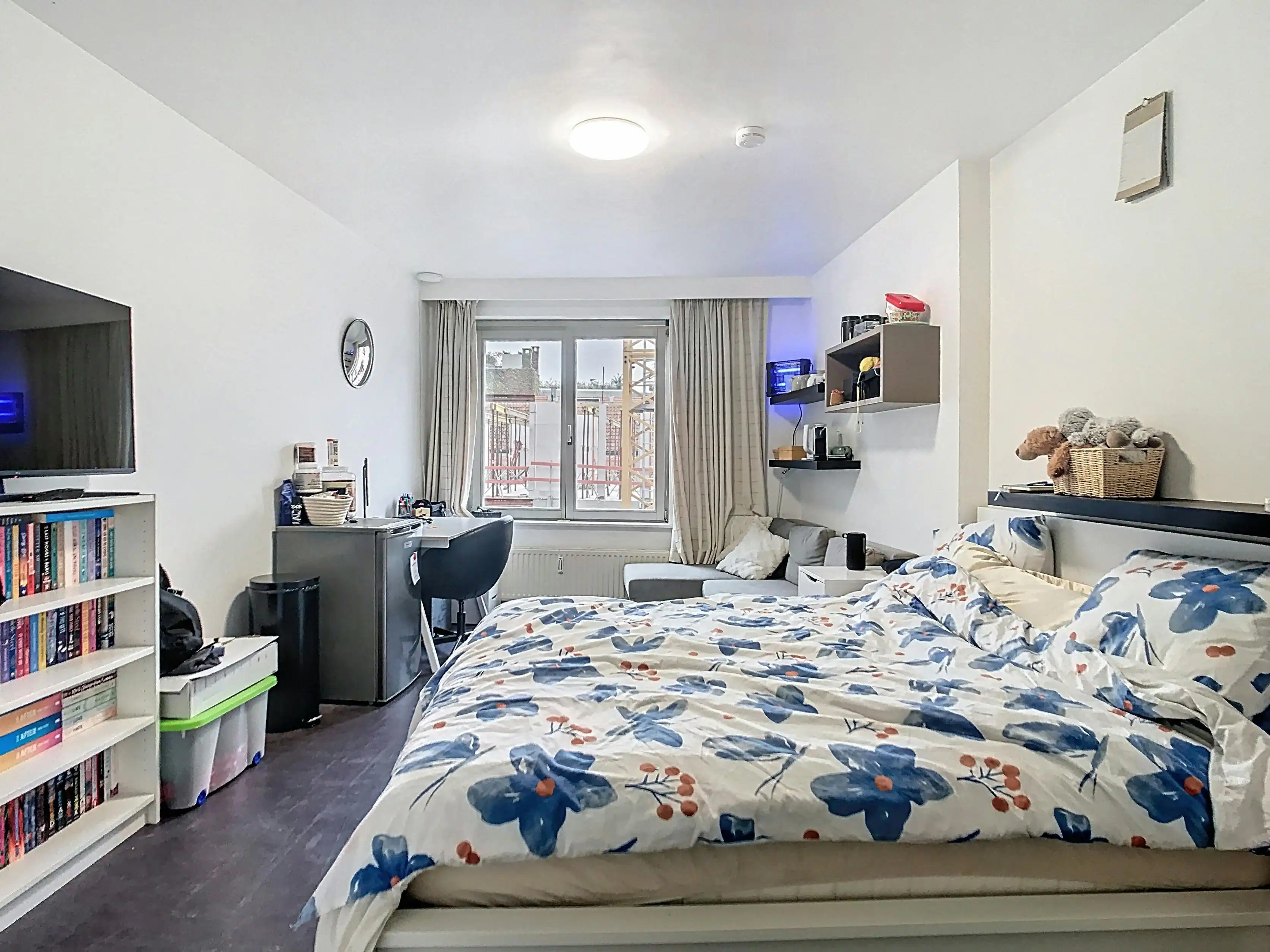 Studentenkamer te koop op toplocatie in studentenbuurt Antwerpen foto {{pictureIndex}}