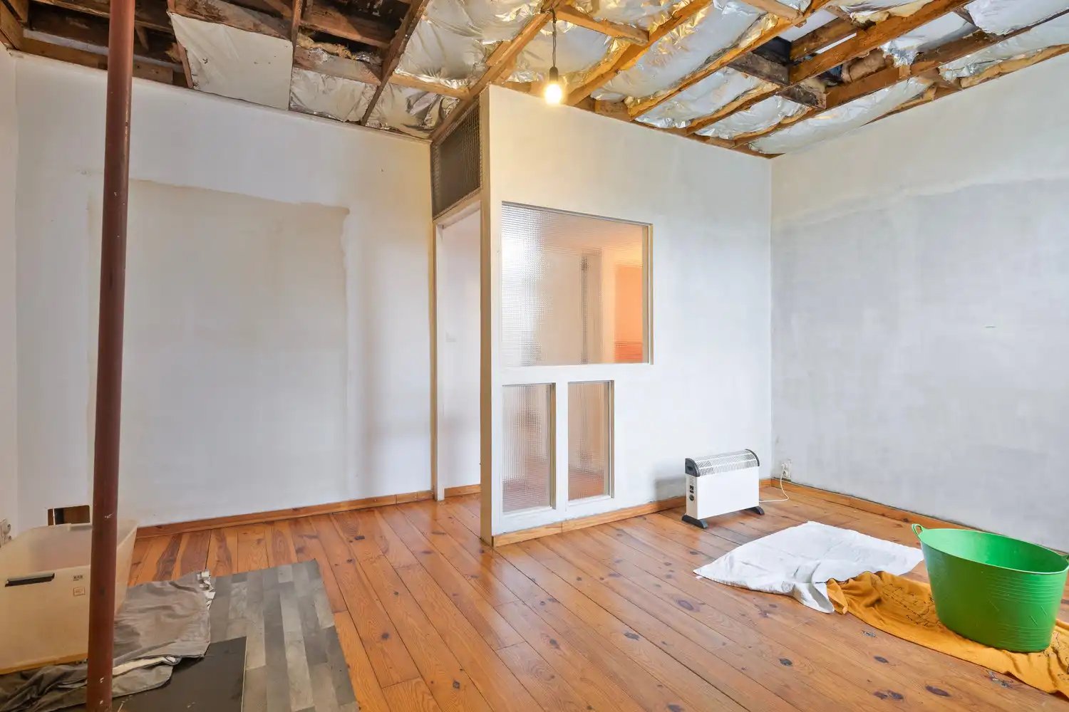 Deurne-Zuid: volledig te renoveren rijwoning met 3 slks op 352m2! foto 17