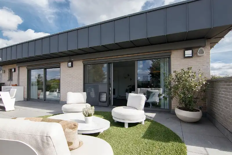 INVESTERINGSPAND: TOP GELEGEN PENTHOUSE MET UNIEK TERRAS EN LEVENSLANGE HUURDERS foto 8