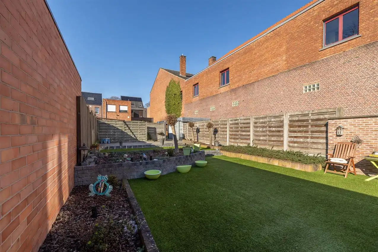 Ruime gezinswoning in het hartje van Scherpenheuvel foto 26